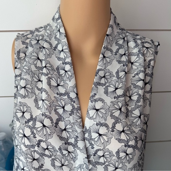Shelli Segal Floral Black and White Women's Top Sz S - Picture 4 of 12